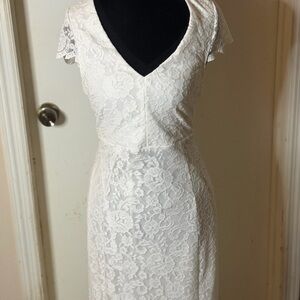 Elegant White Lace Dress